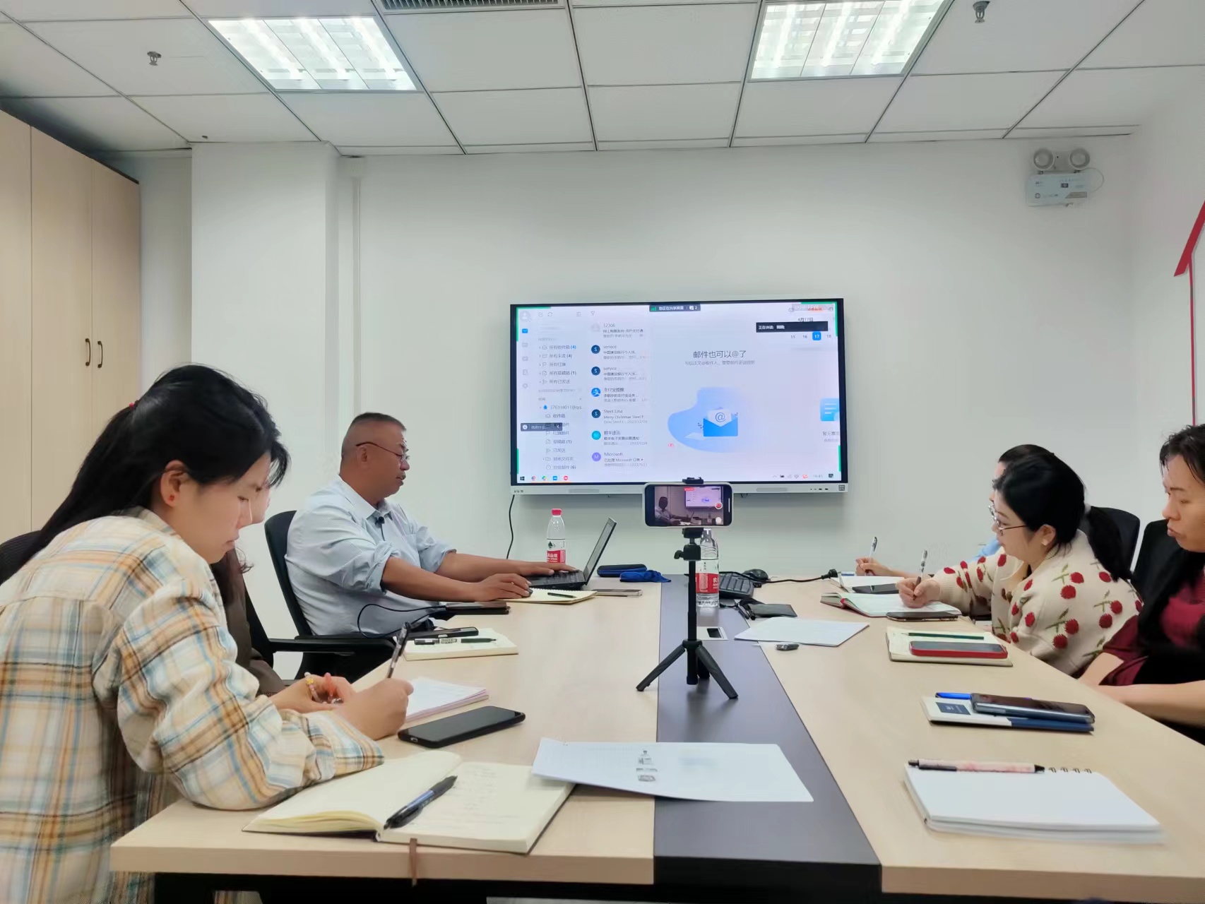 시멘트 공장 케이스