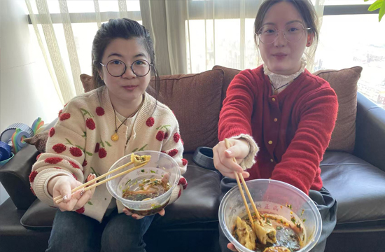 동지가 다가오고 있습니다. 모두 행복한 동지를 보내시길 바랍니다.